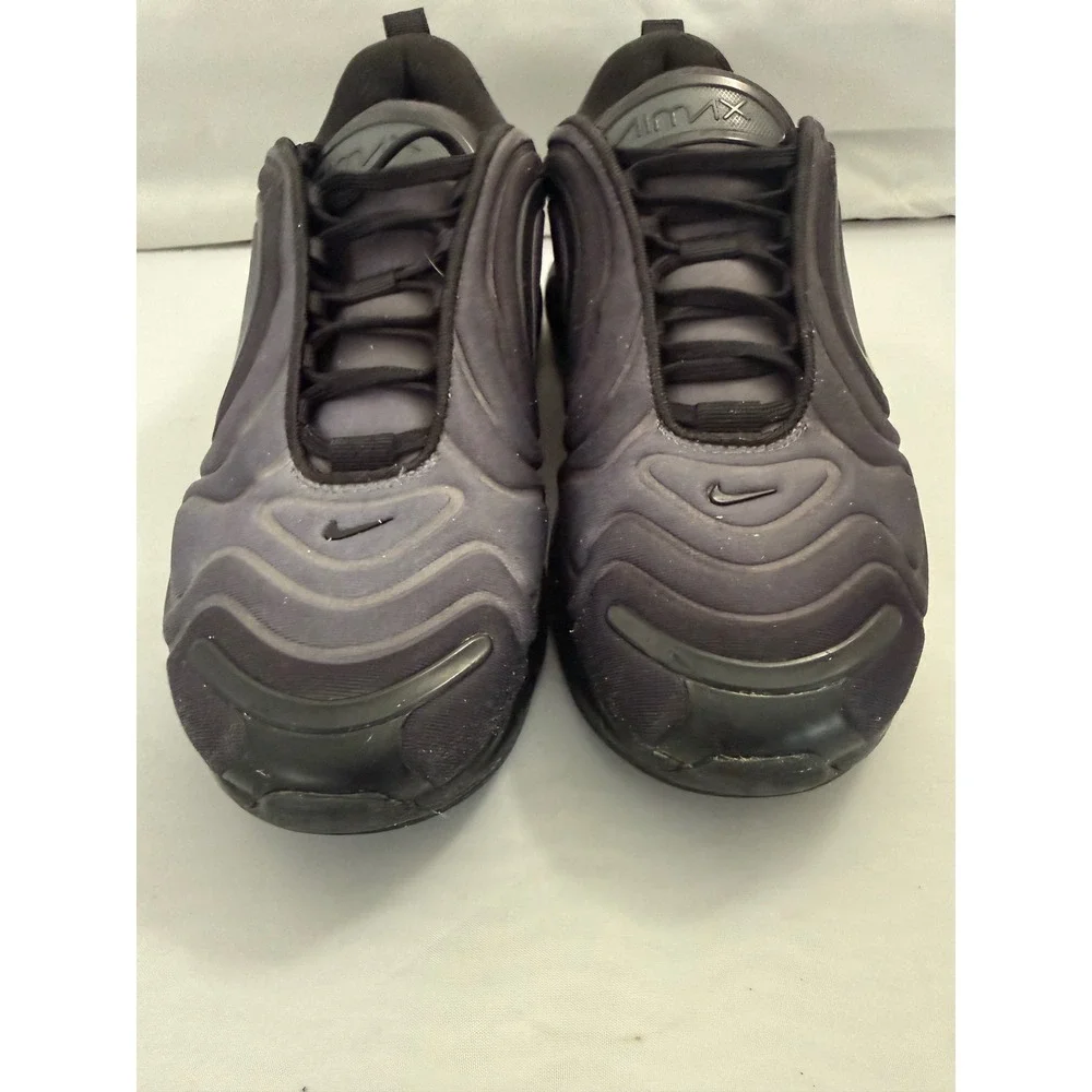 Nike Air Max 720 Triple Black Sneakers Running Shoes Kids Size 7Y AQ3196-001